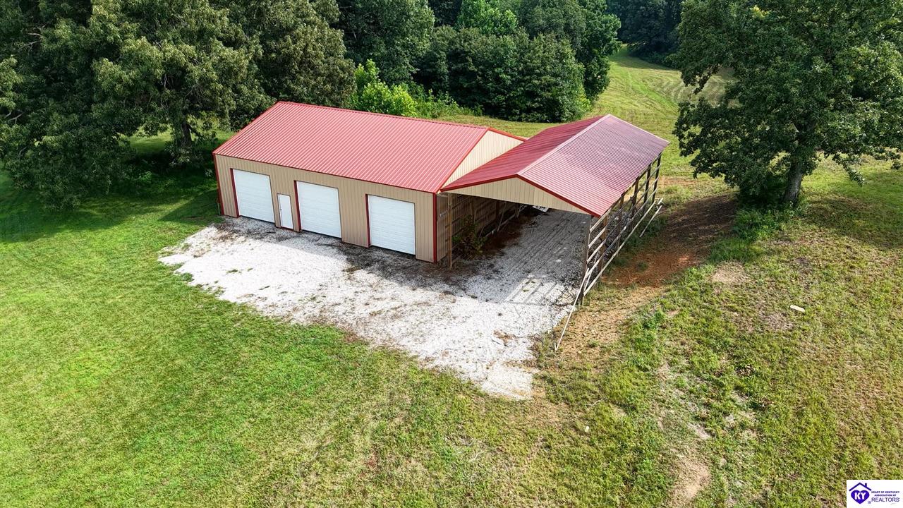 1096 Eastview Road Property Photo 67
