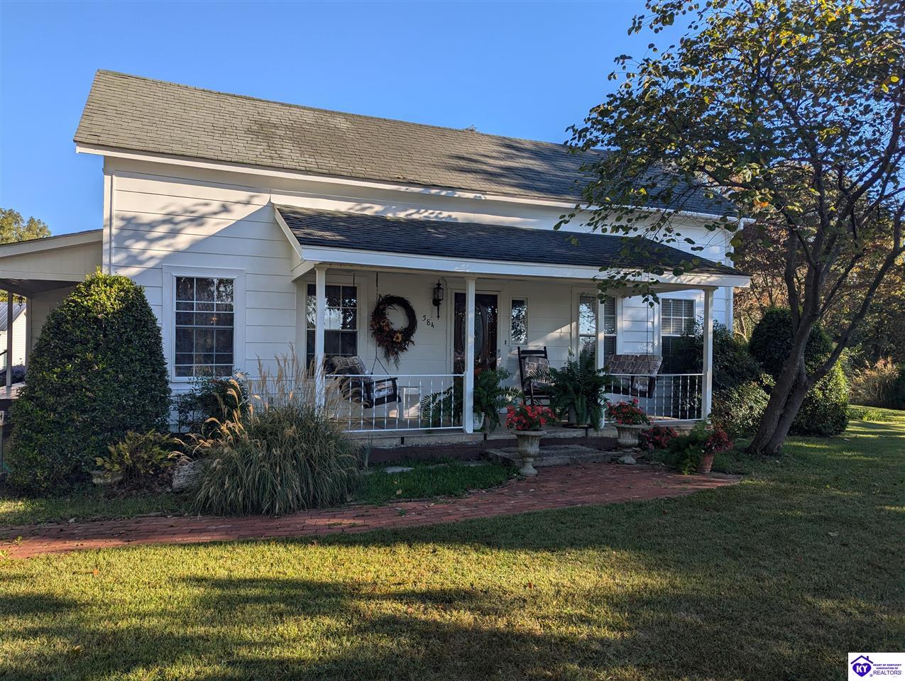 584 Grayson Street Property Photo 2