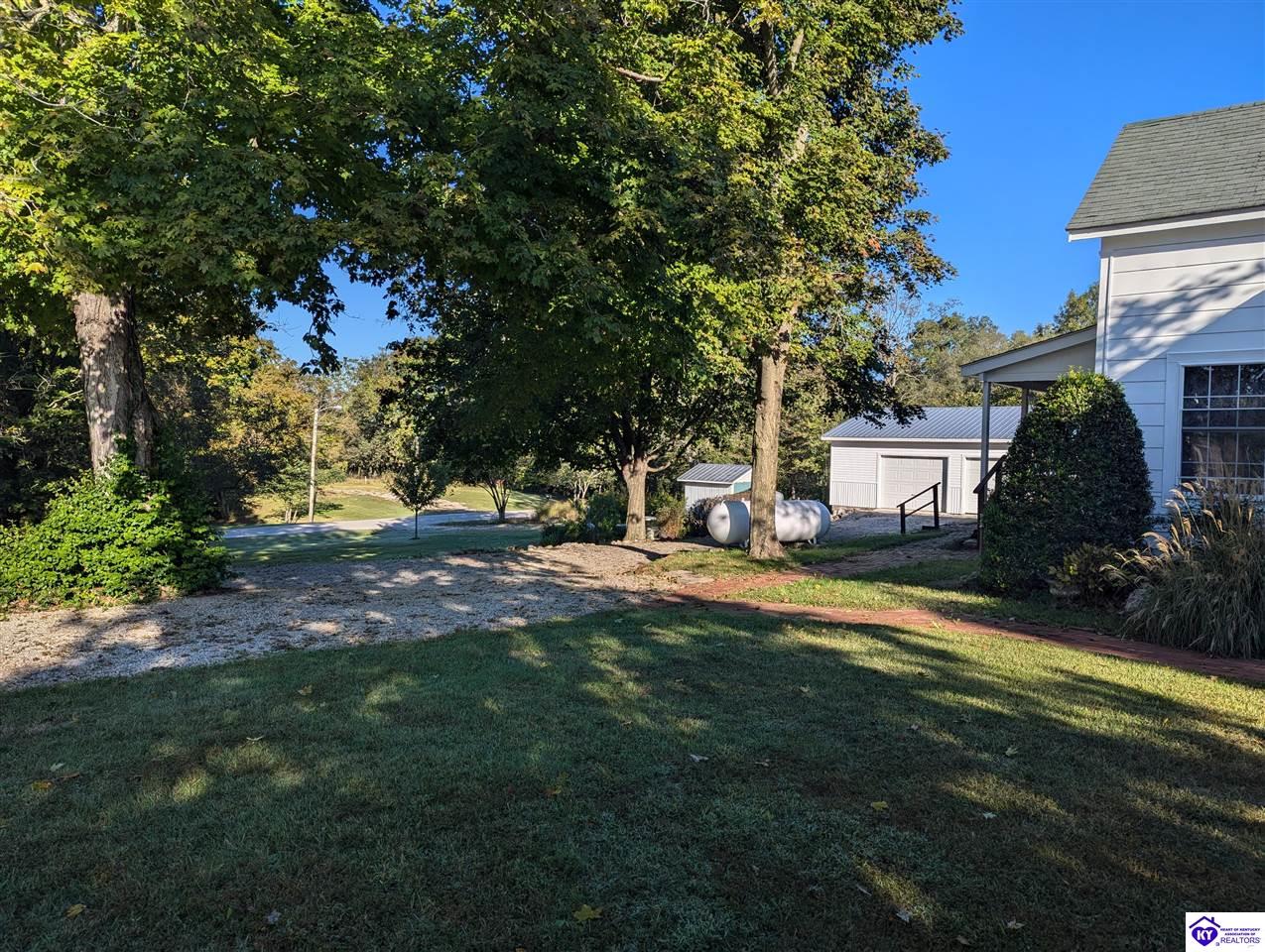 584 Grayson Street Property Photo 4