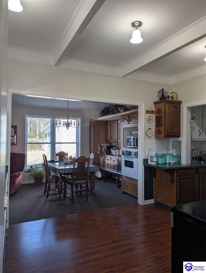 584 Grayson Street Property Photo 21