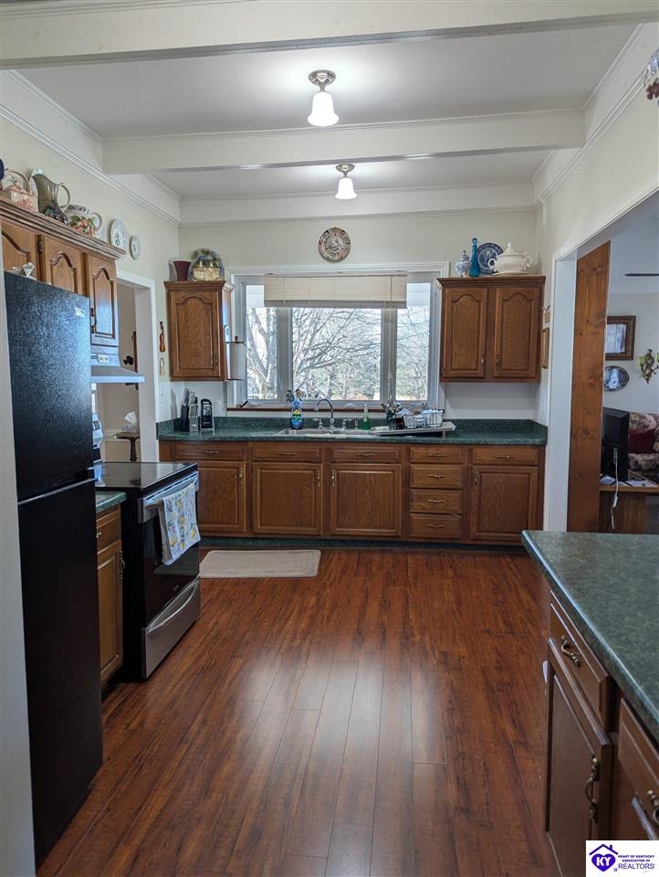 584 Grayson Street Property Photo 22