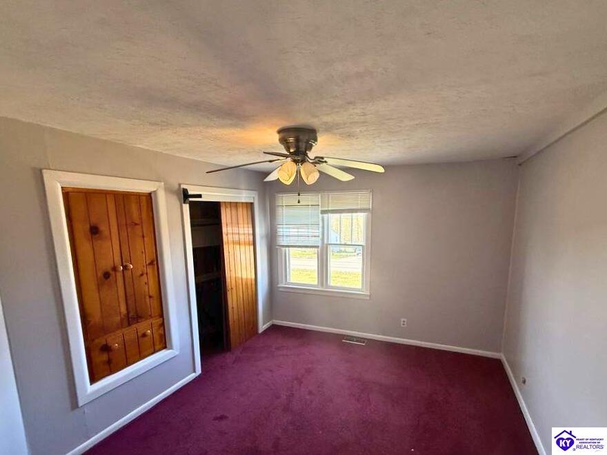 2512 Roseville Road Property Photo 6