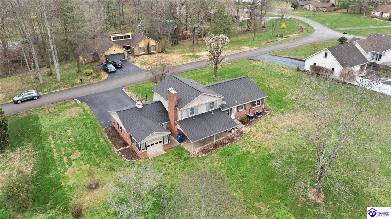 112 Canterbury Way Property Photo 61