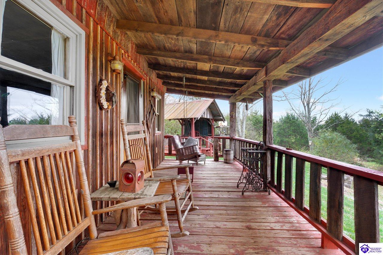 2945 N Greenbrier Rd Property Photo 44