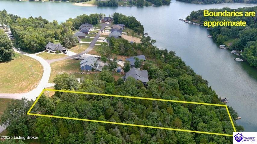 20 Doe Valley Parkway West Property Photo 2