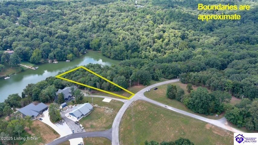 20 Doe Valley Parkway West Property Photo 3