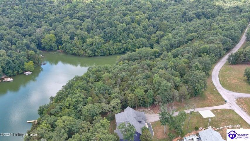 20 Doe Valley Parkway West Property Photo 8