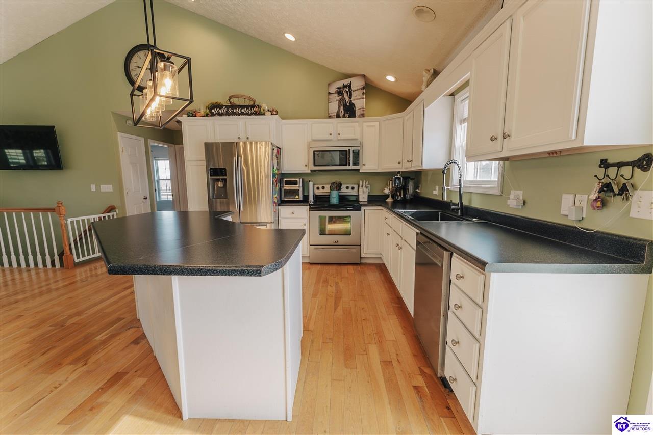 441 Knobview Drive Property Photo 19