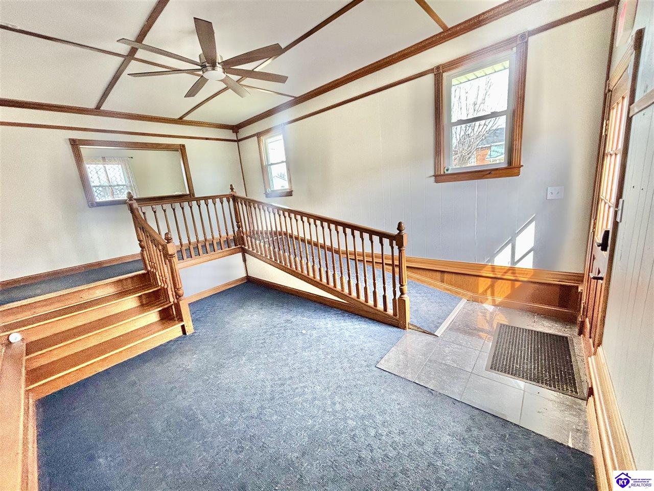 624 E Broadway Street Property Photo 40