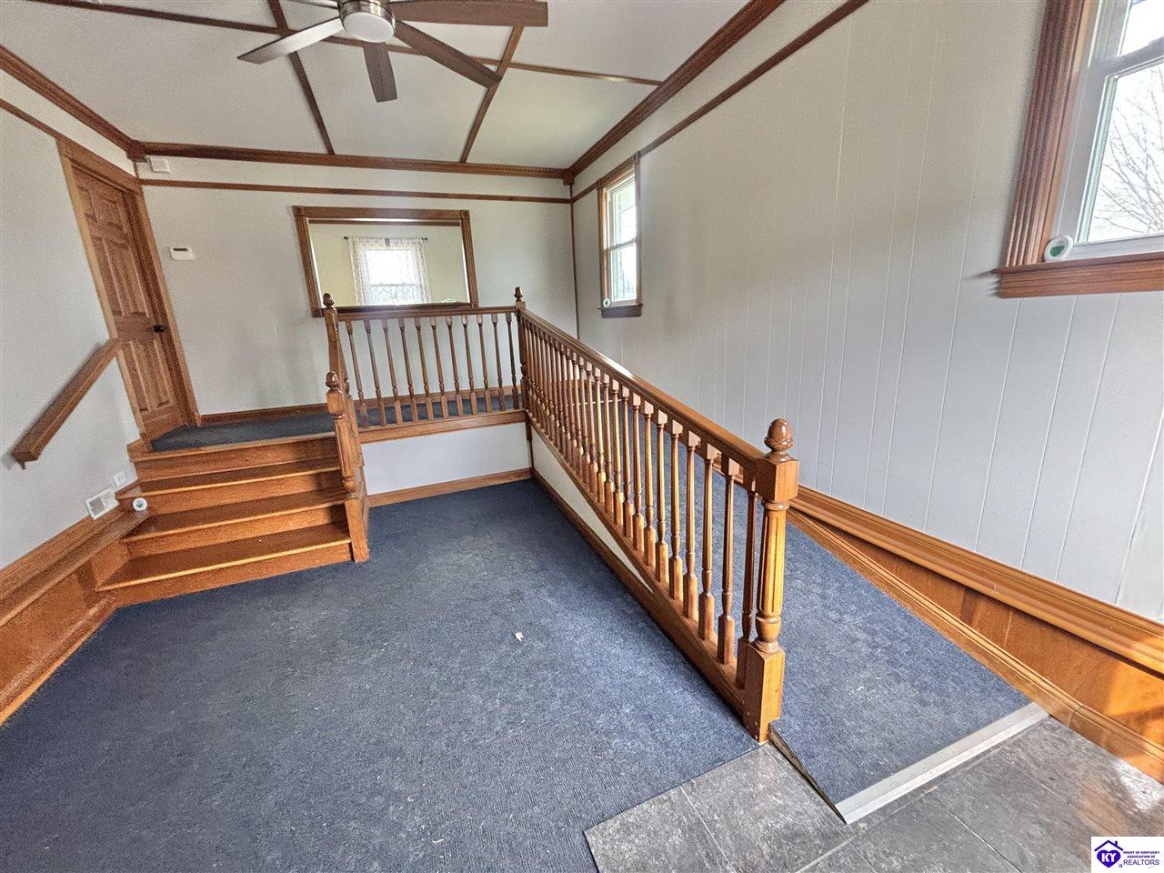 624 E Broadway Street Property Photo 41