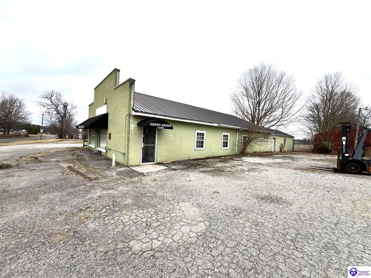 7130 Greensburg Road Property Photo 2