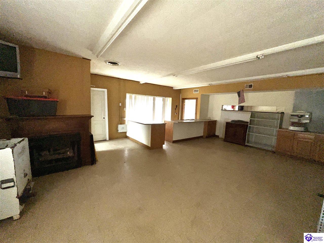 7130 Greensburg Road Property Photo 5