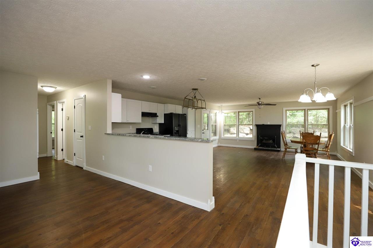 384 Schoolside Drive Property Photo 2