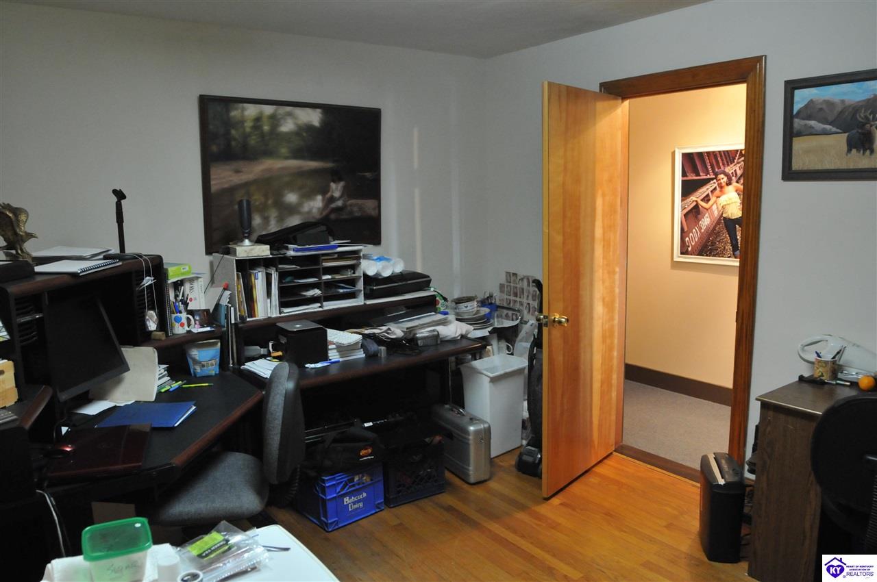 2791 Shepherdsville Road Property Photo 23