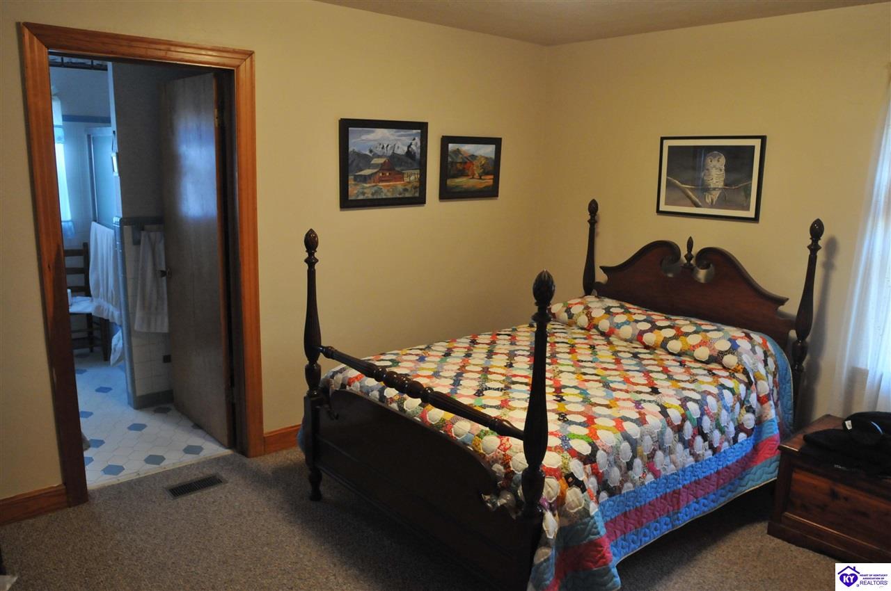 2791 Shepherdsville Road Property Photo 25