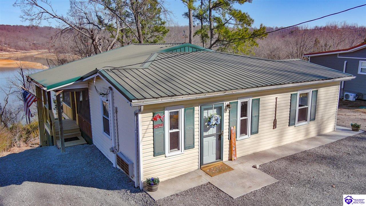 1588 Robbin Lane Property Photo 15