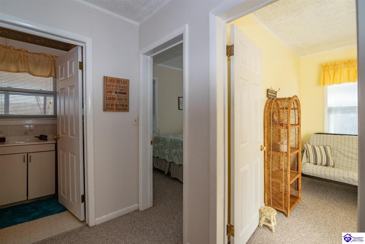 1588 Robbin Lane Property Photo 27