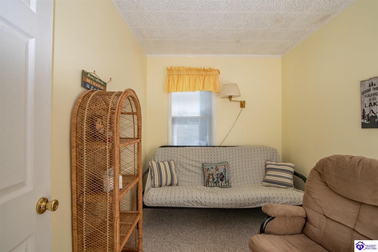 1588 Robbin Lane Property Photo 29