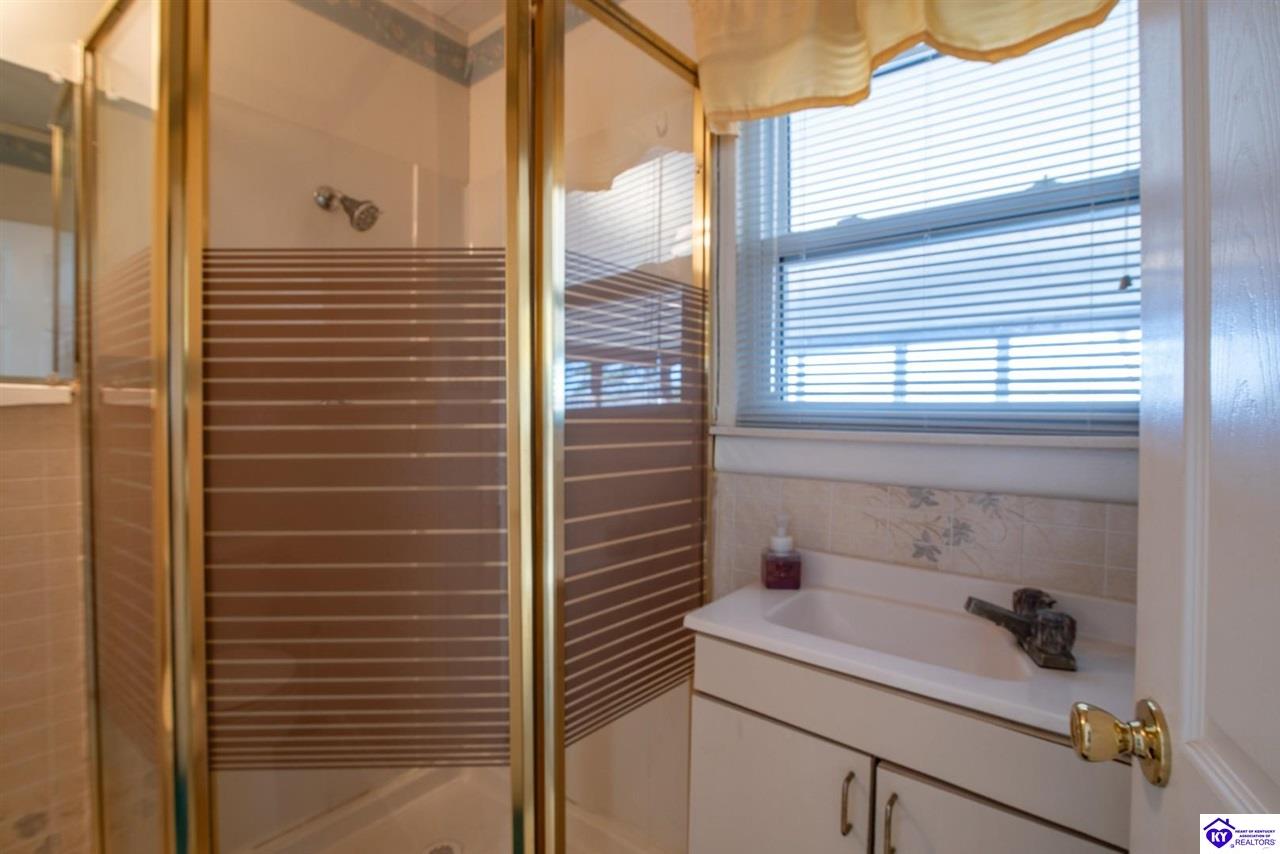 1588 Robbin Lane Property Photo 32