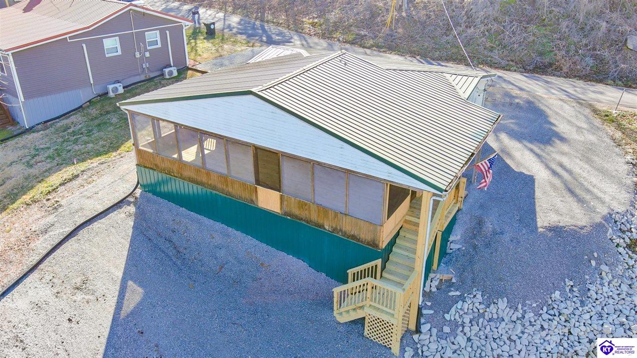 1588 Robbin Lane Property Photo 34