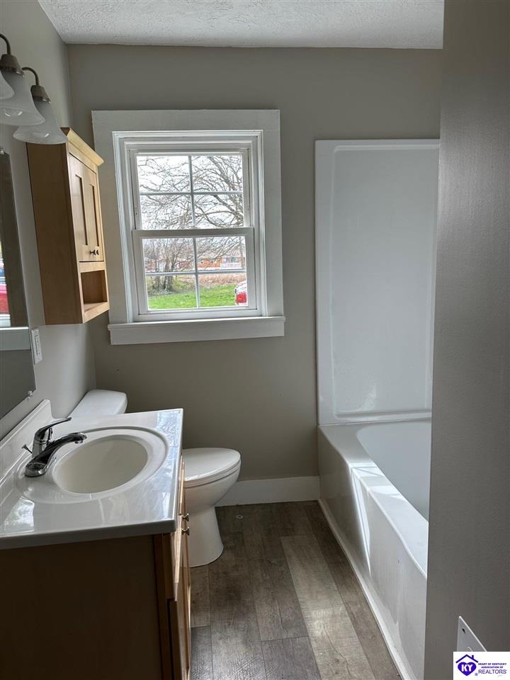 257 N Walnut Street Property Photo 12
