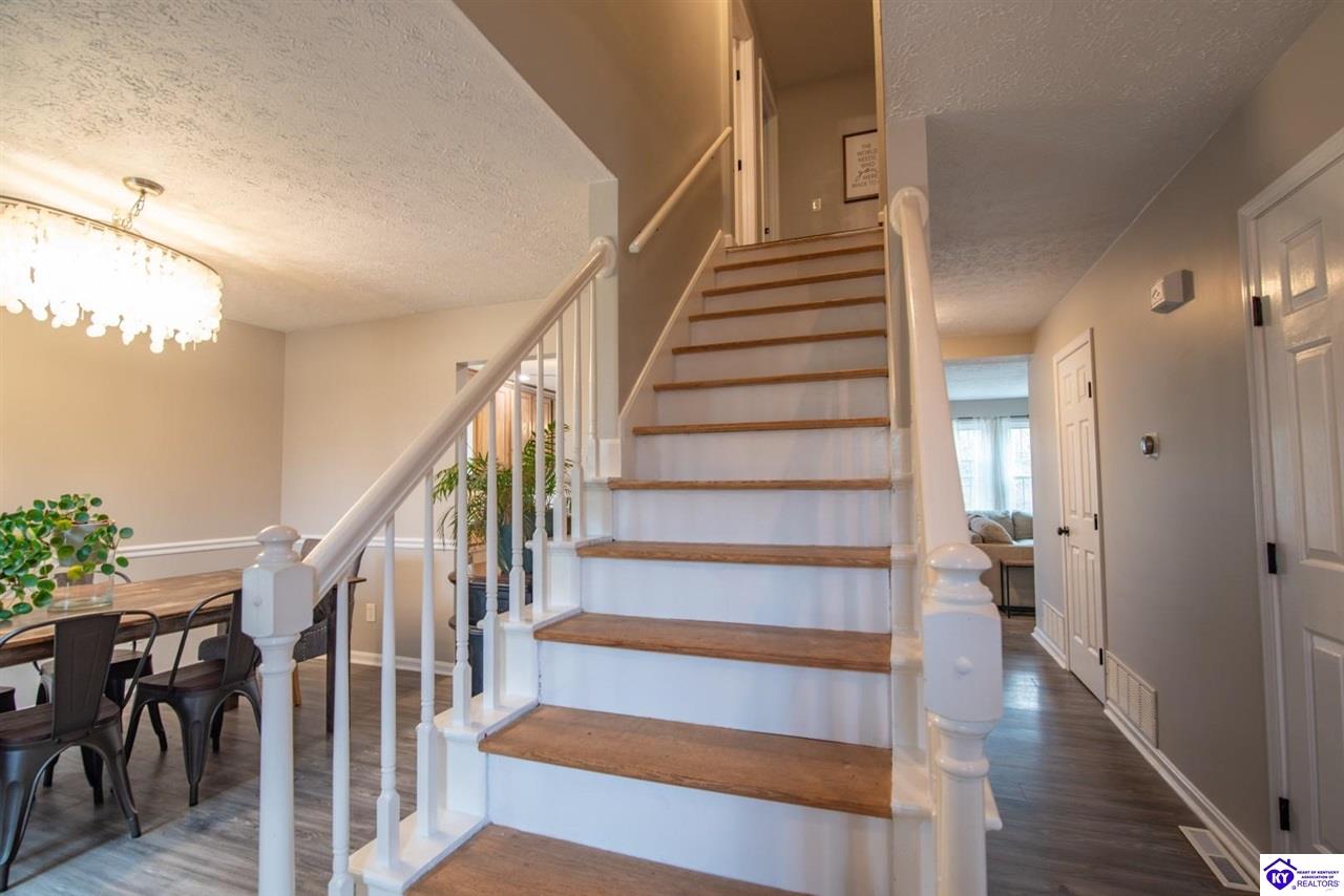 182 Woodview Drive Property Photo 48