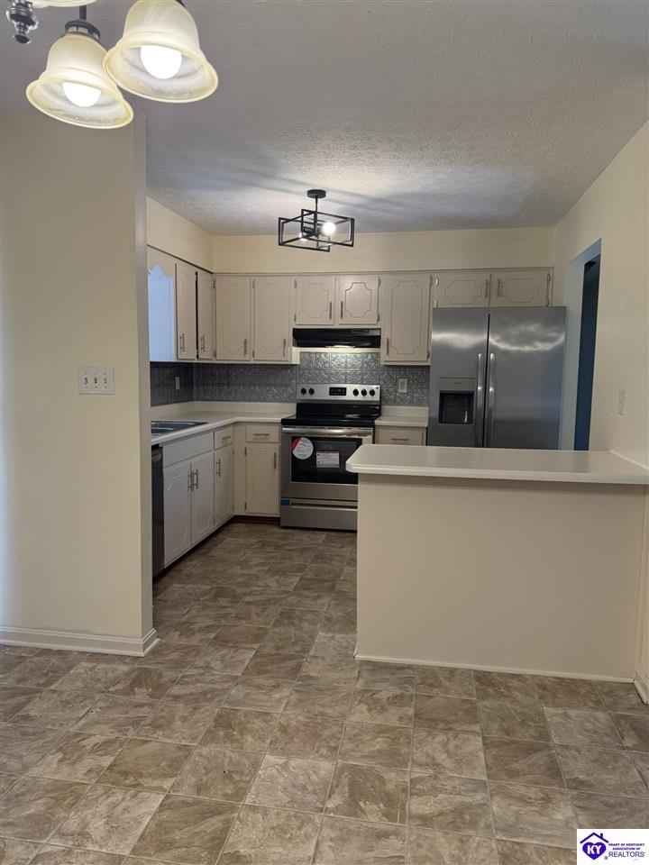 105 Candy Court Property Photo 6