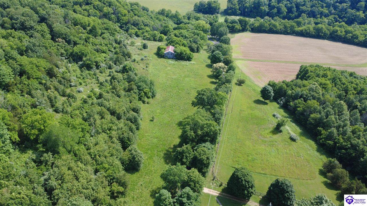 400 Meyers Road Property Photo 3