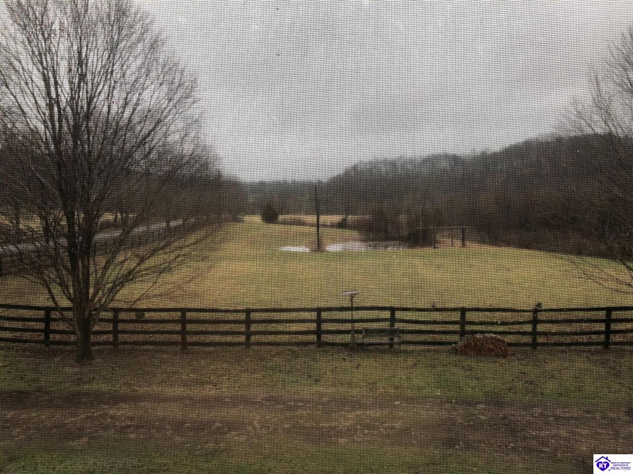 400 Meyers Road Property Photo 39