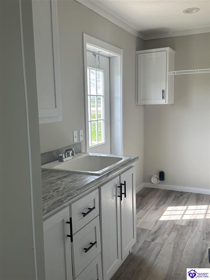 20 Drew Lane Property Photo 15