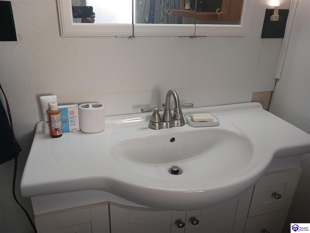 53 Mcmillen Drive Property Photo 16