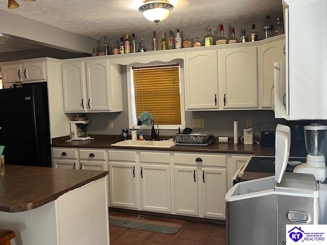 641 S Riverbend Road Property Photo 4