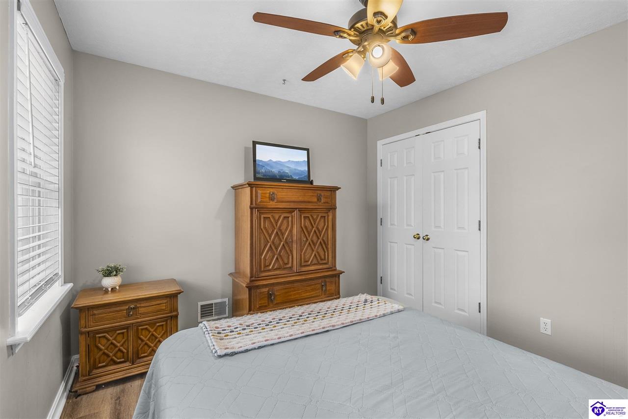 271 Warbler Road Property Photo 41