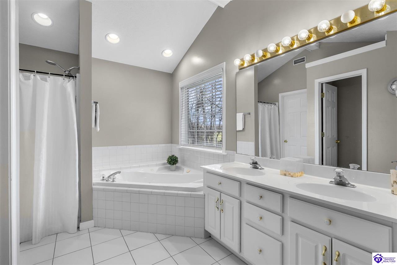 271 Warbler Road Property Photo 47