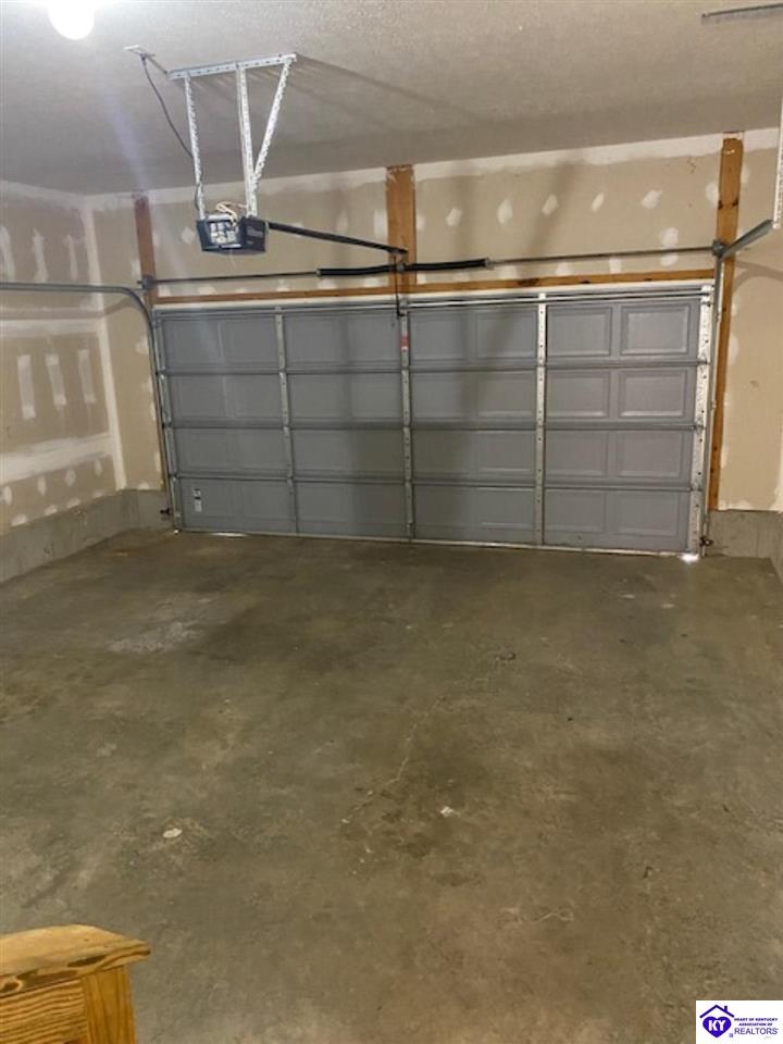 119 Red Hawk Drive Property Photo 21