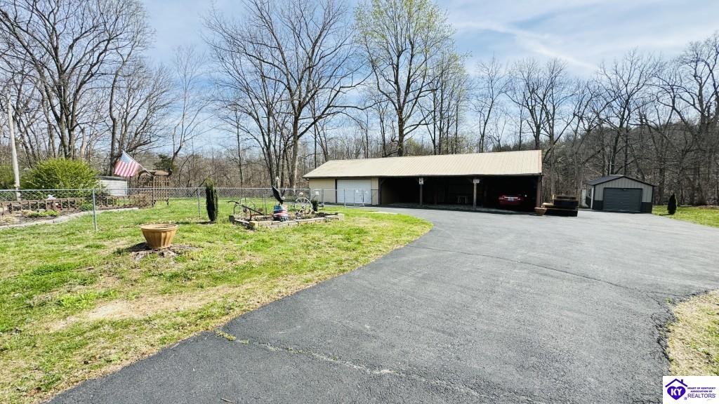 120 Drowsy Drive Property Photo 12