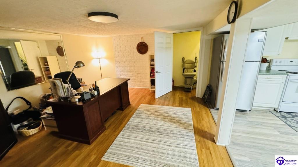 120 Drowsy Drive Property Photo 25