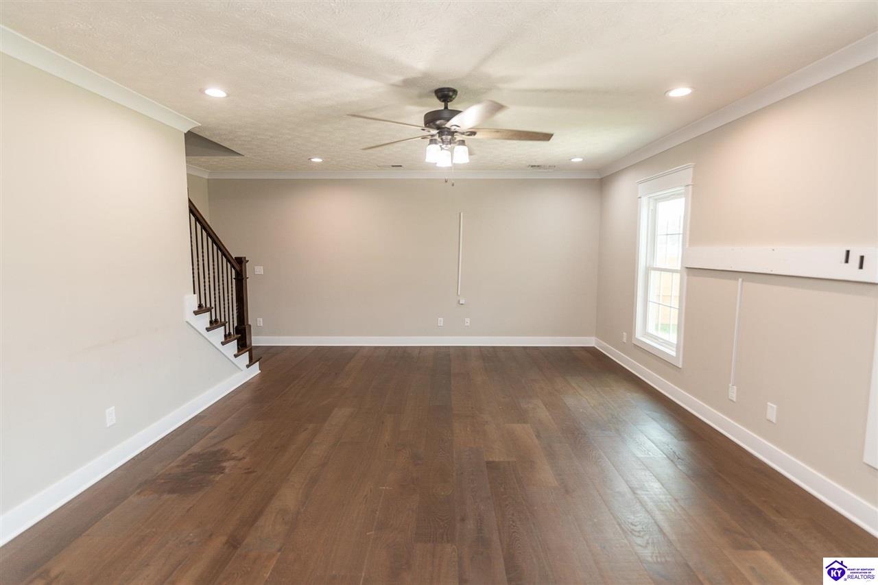 79 Mt. Moriah Boulevard Property Photo 18