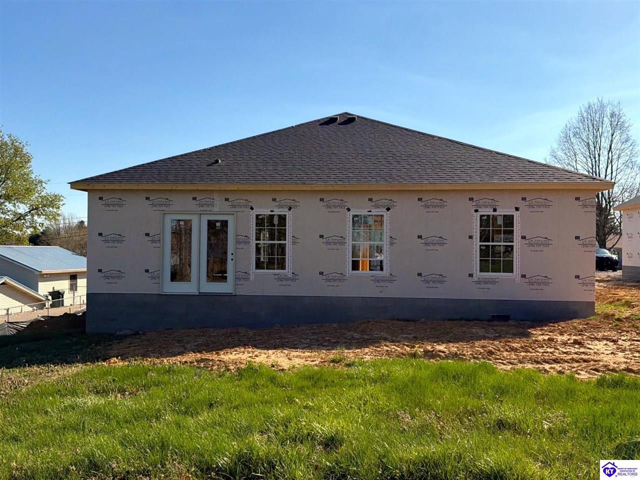 333 B First Street Property Photo 4