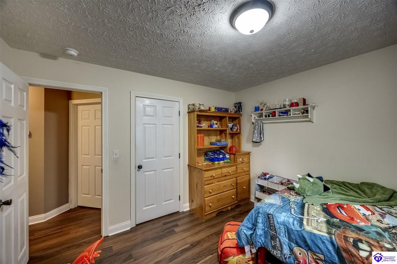 110 Tulip Drive Property Photo 23