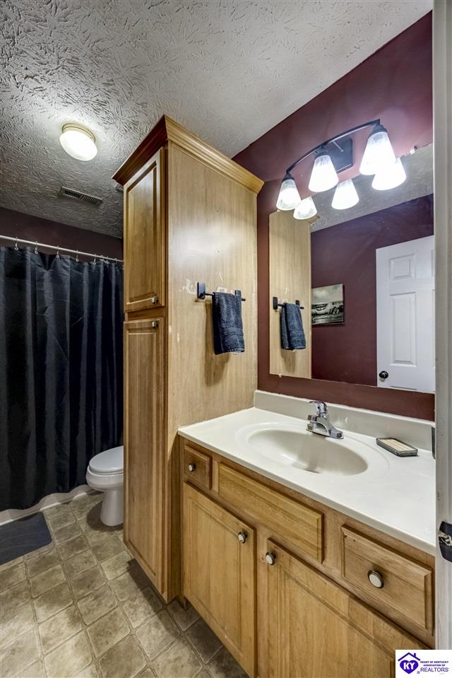 110 Tulip Drive Property Photo 25