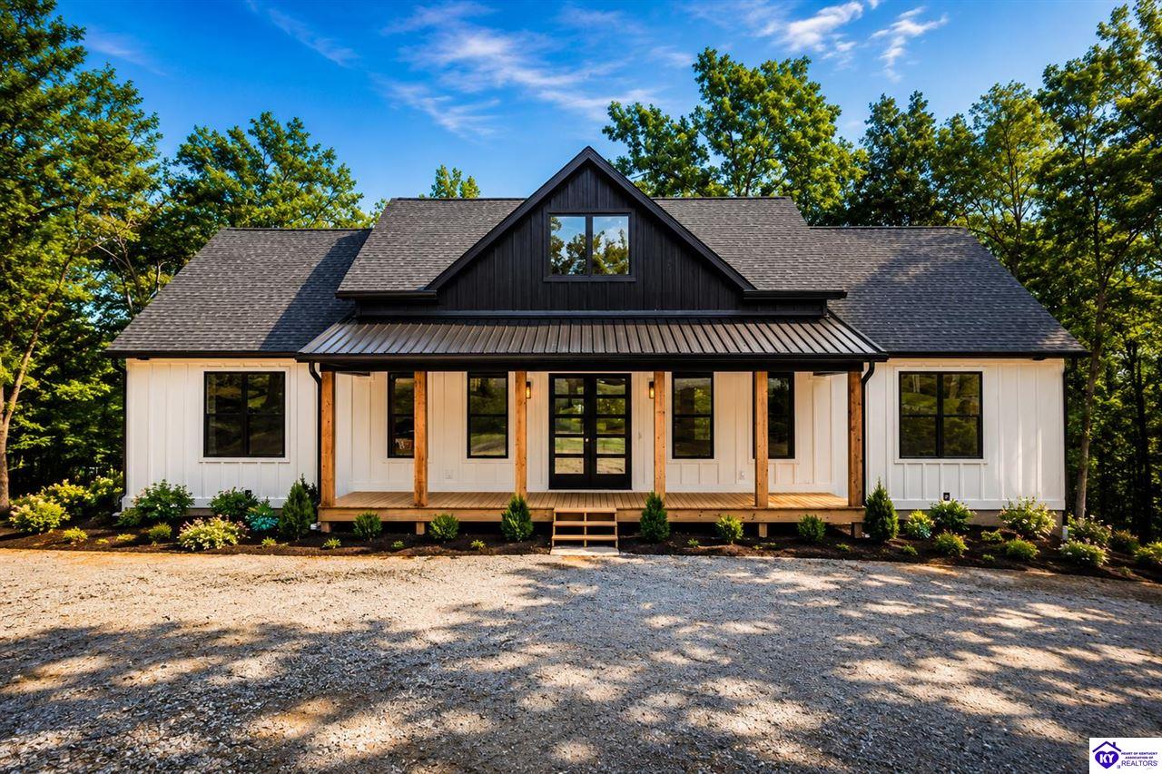 200 Vivienne Trace Property Photo 1