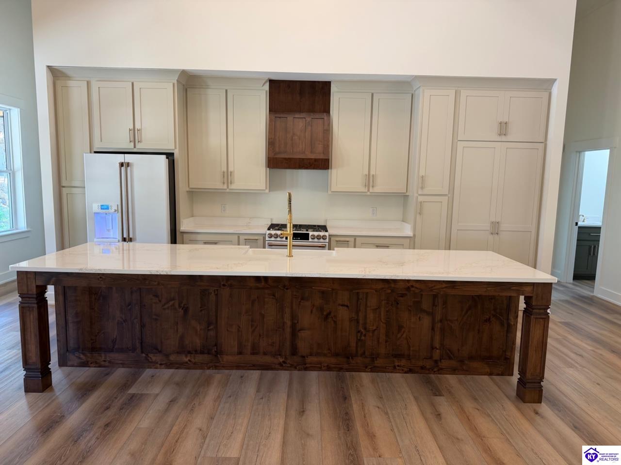 200 Vivienne Trace Property Photo 7