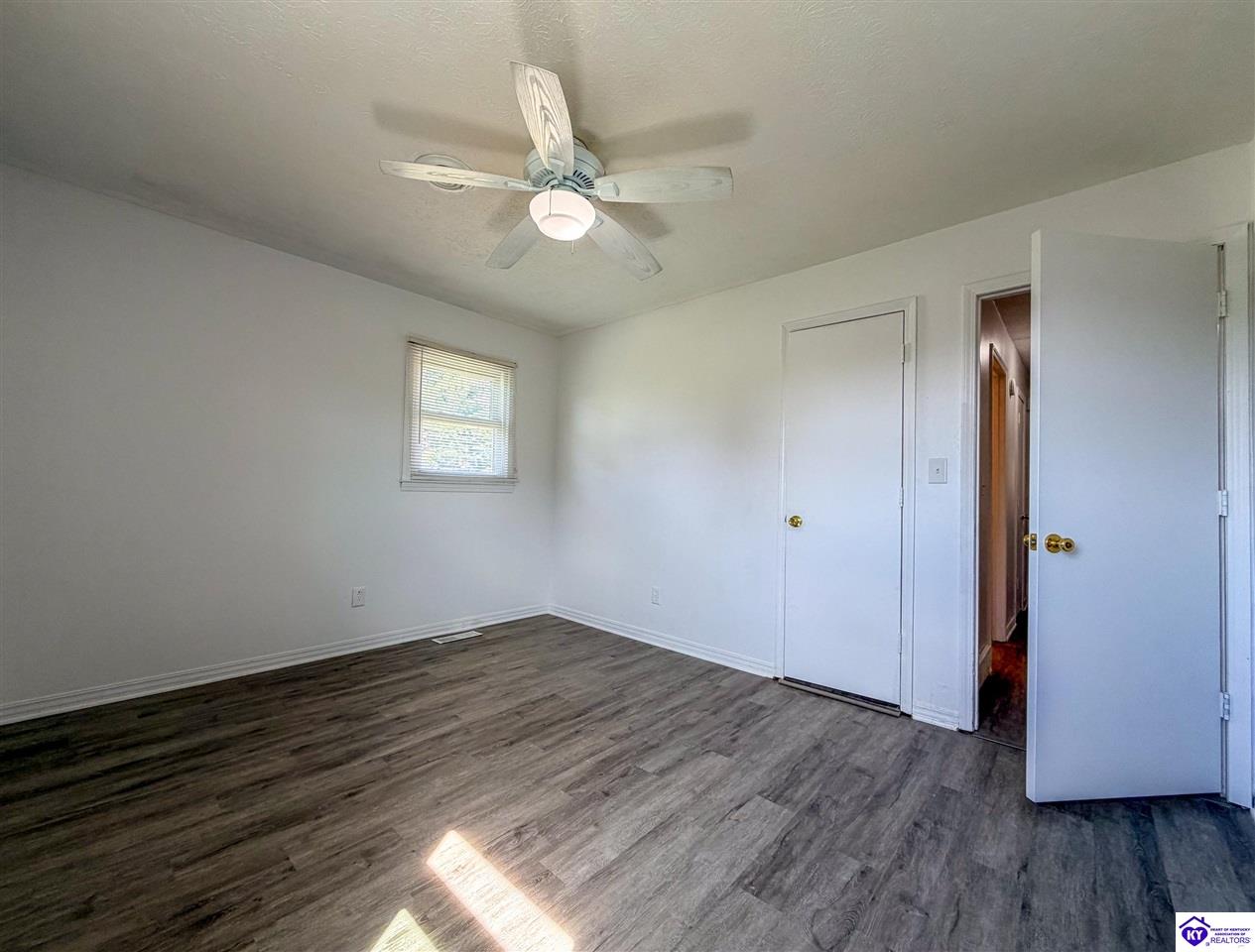 50 W Tophill Terrace Property Photo 17