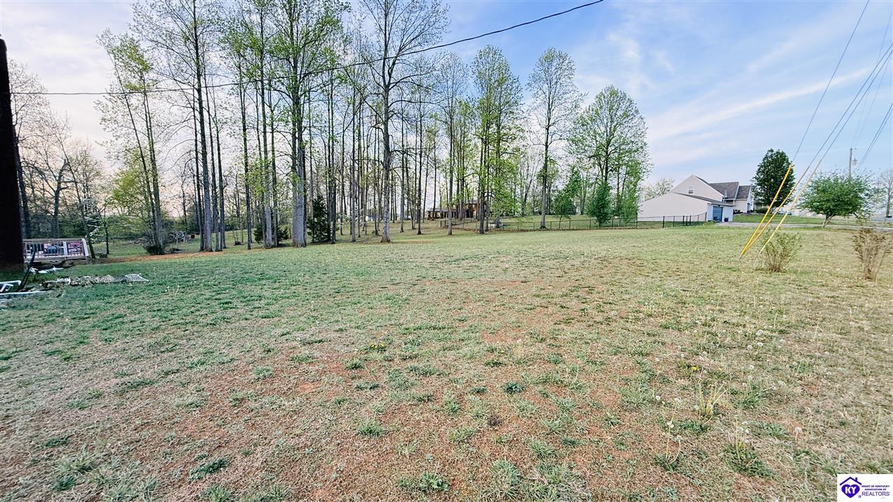 200 Skyview Drive Property Photo 7