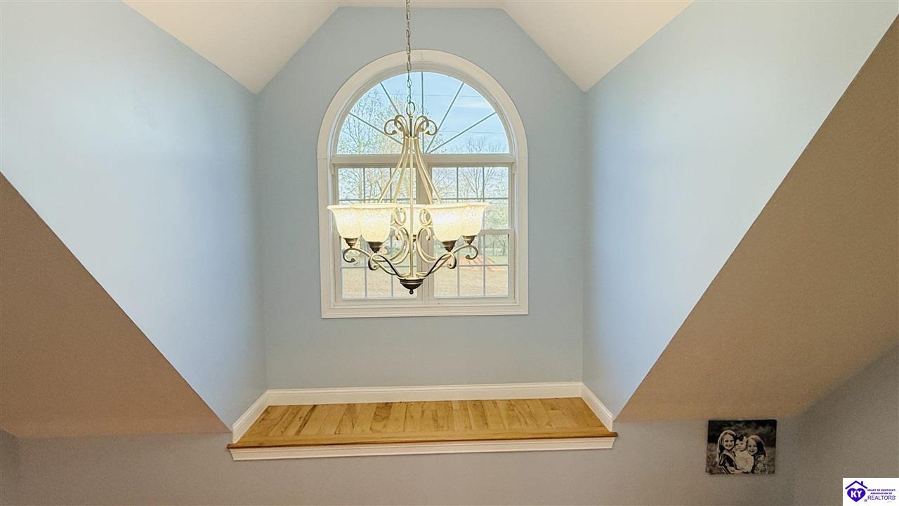 200 Skyview Drive Property Photo 34