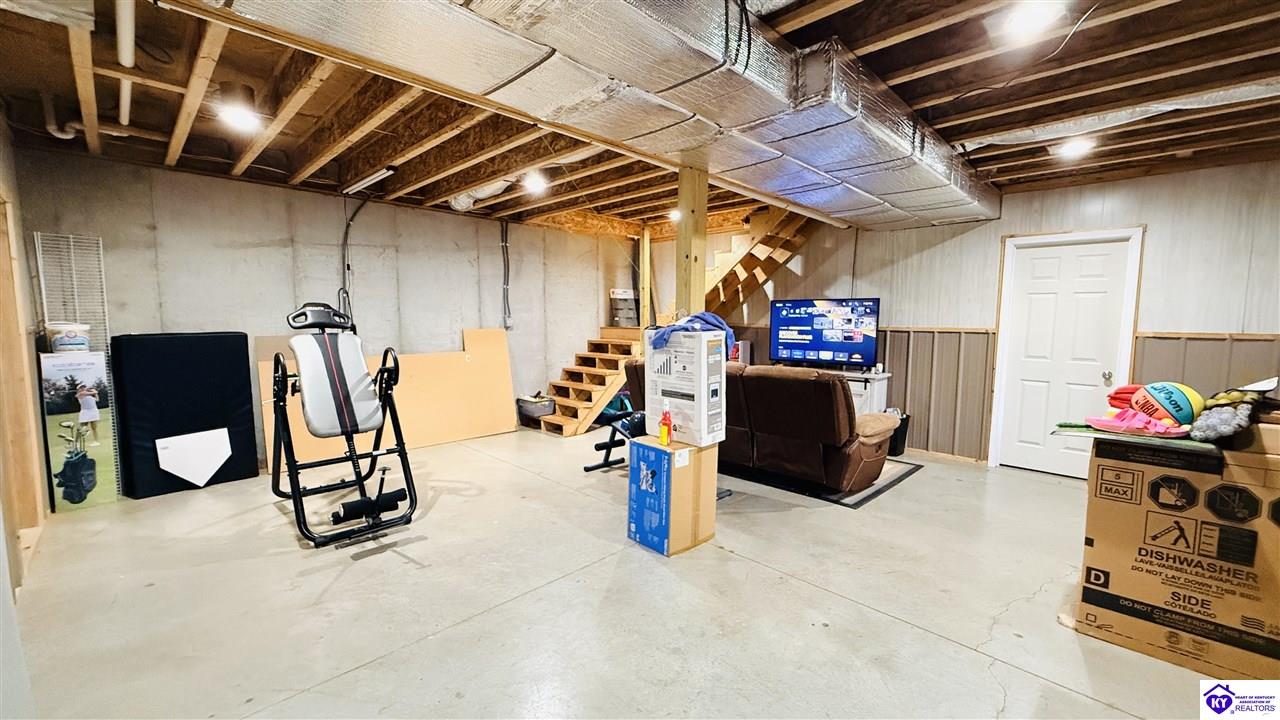 200 Skyview Drive Property Photo 42