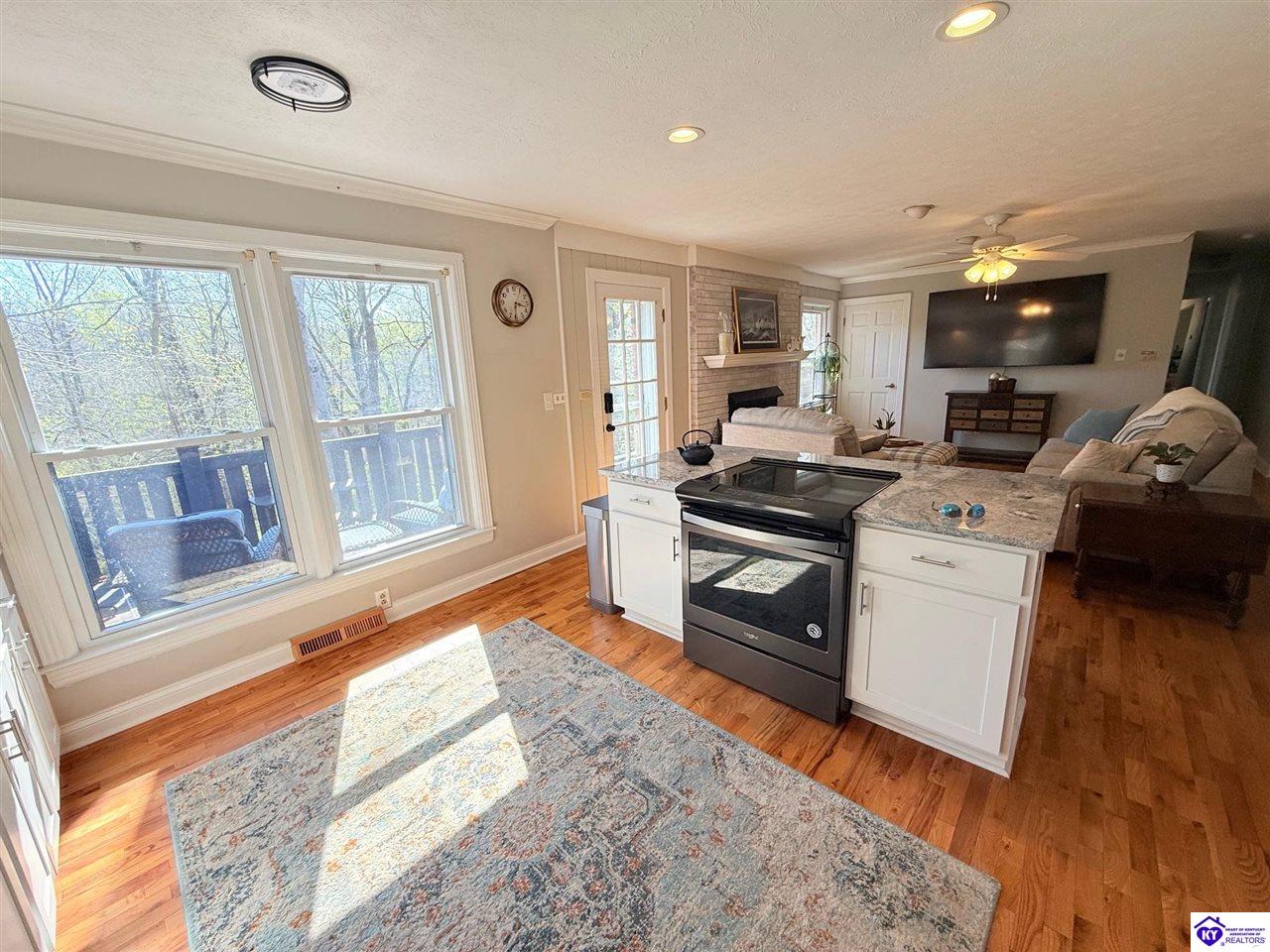 106 Sherwood Park Property Photo 32
