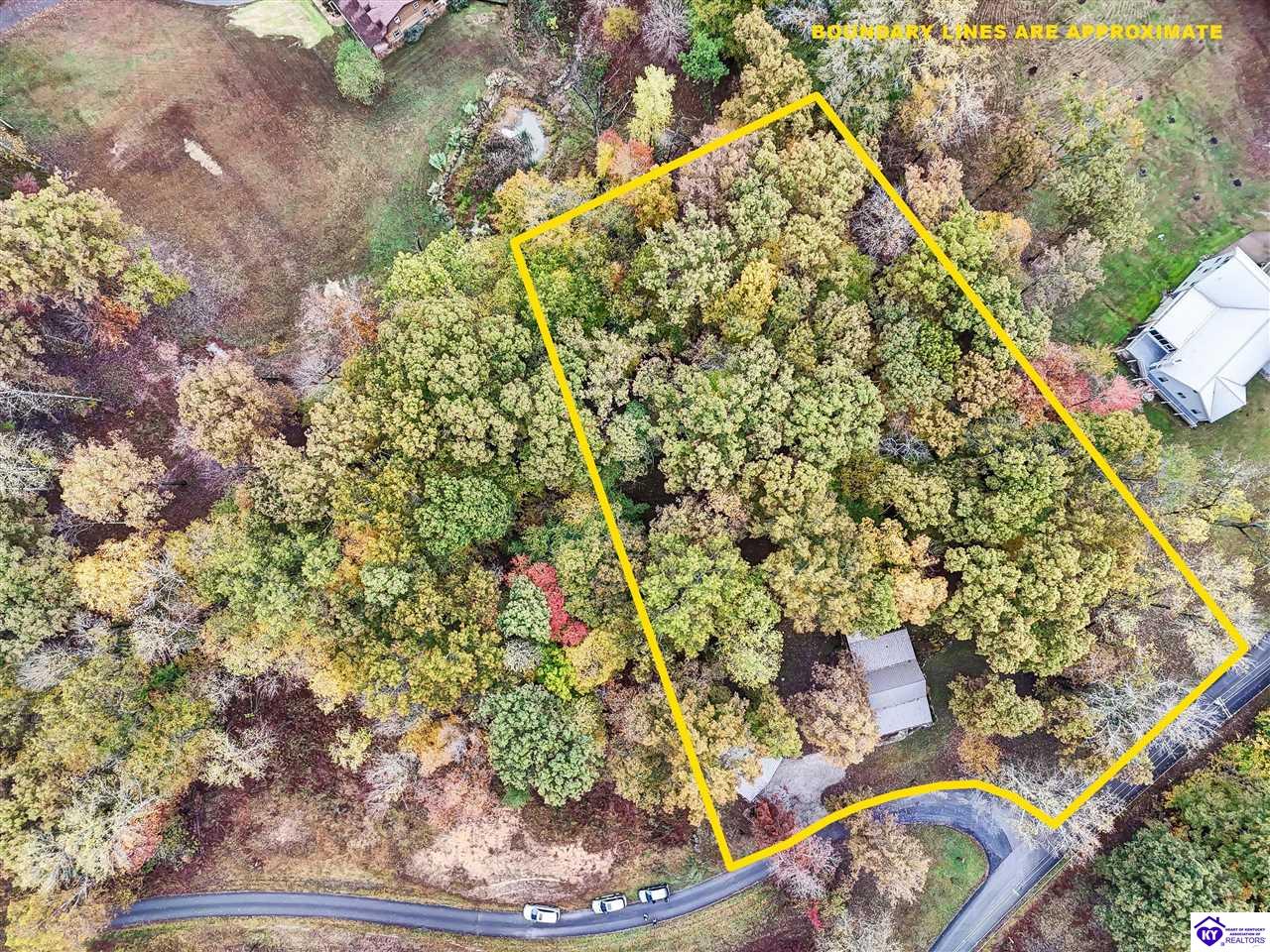 1046 Michaels Cove Drive Property Photo 3