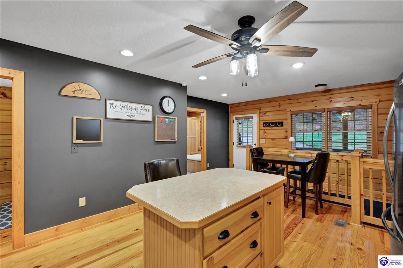 1046 Michaels Cove Drive Property Photo 10